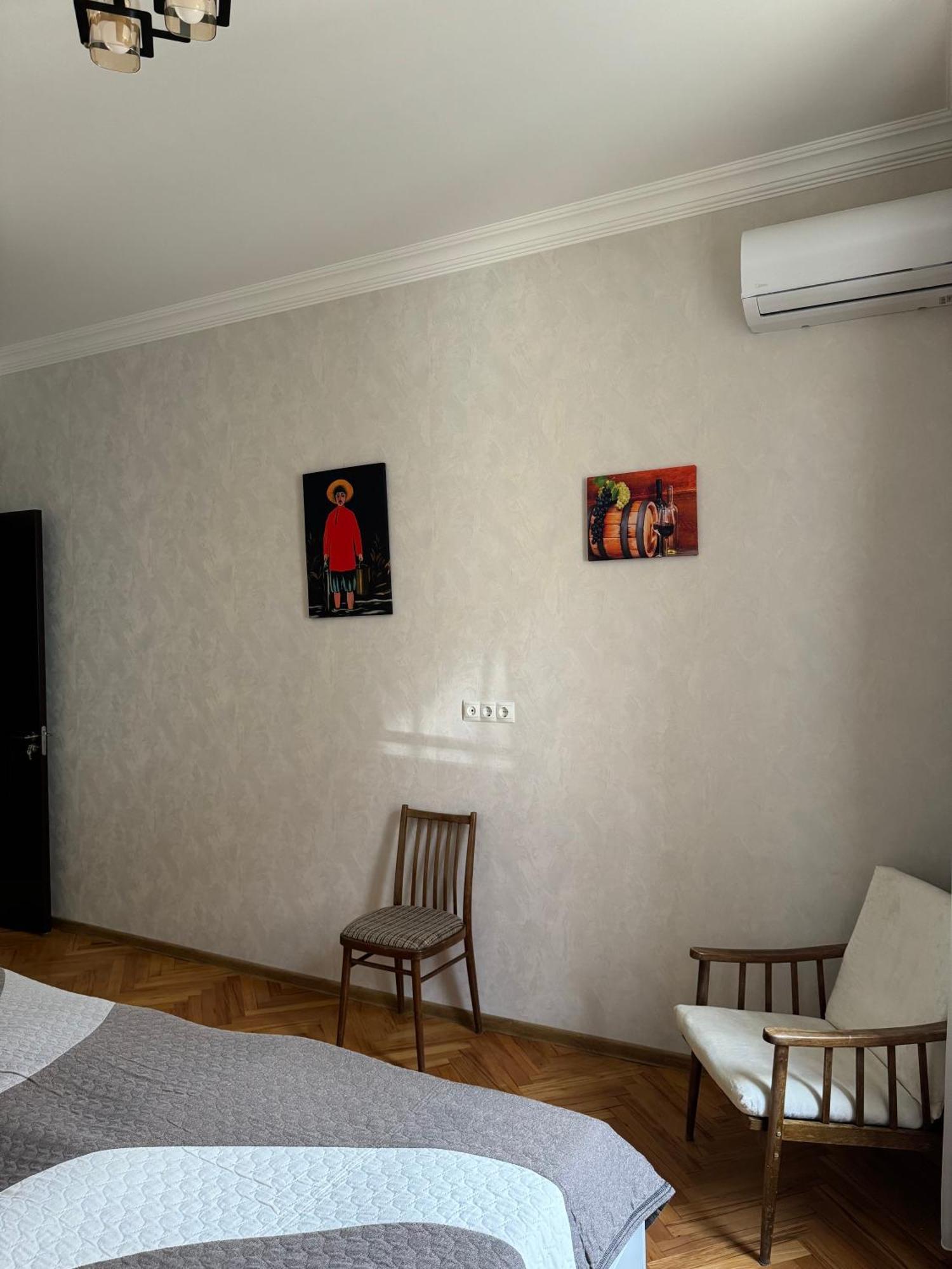 Guest House Tmt Signagi Buitenkant foto